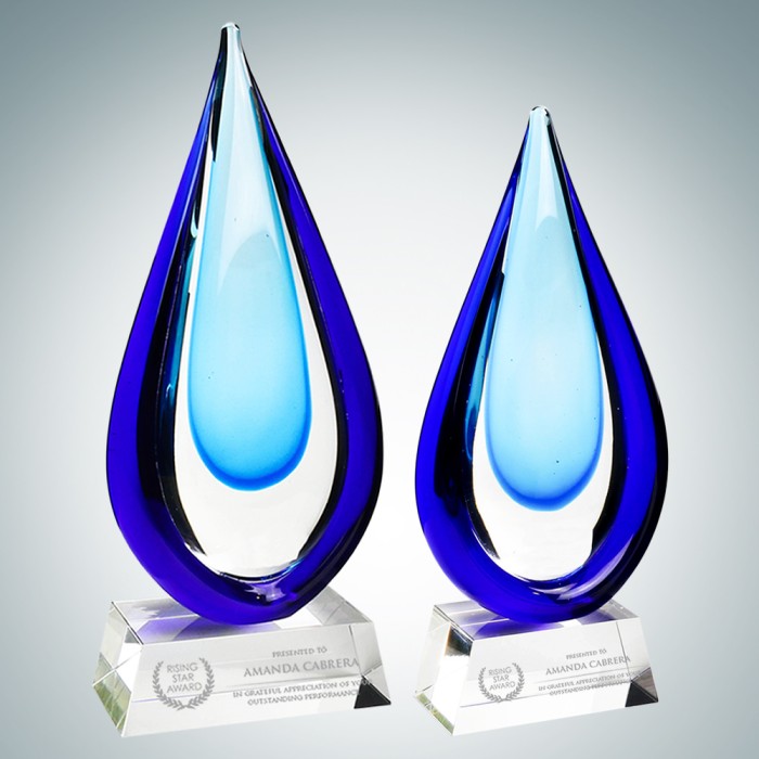Art Glass Aquatic Award with Cle
